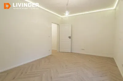 Chambre; parquet, lumière naturelle, rénové