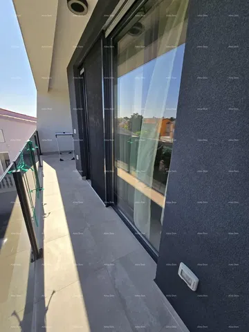 Varanda; vista, luz natural