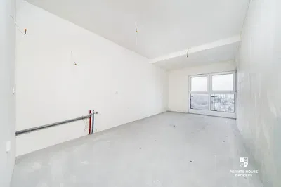 Autre; nécessite rénovation, lumière naturelle, vue