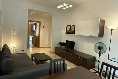 Oturma odası; doğal ışık, modern stil