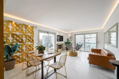 Living room; natural light, modern style