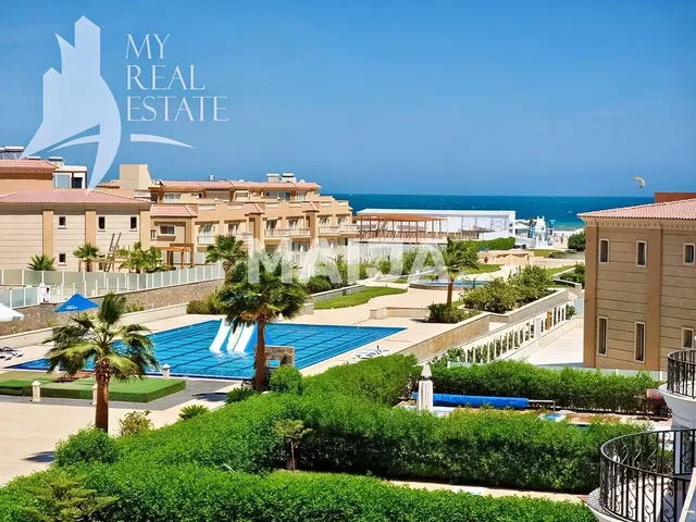 Dům a okolí; výhled