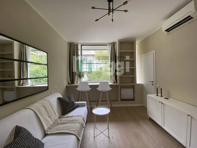 Salon; vue, lumière naturelle, style moderne