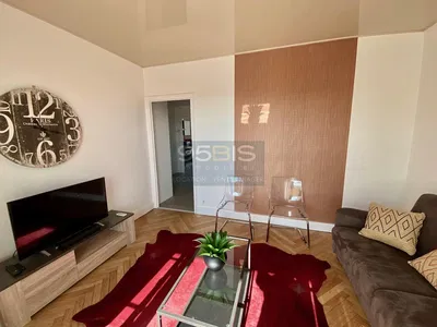 Sala de estar; luz natural, estilo moderno