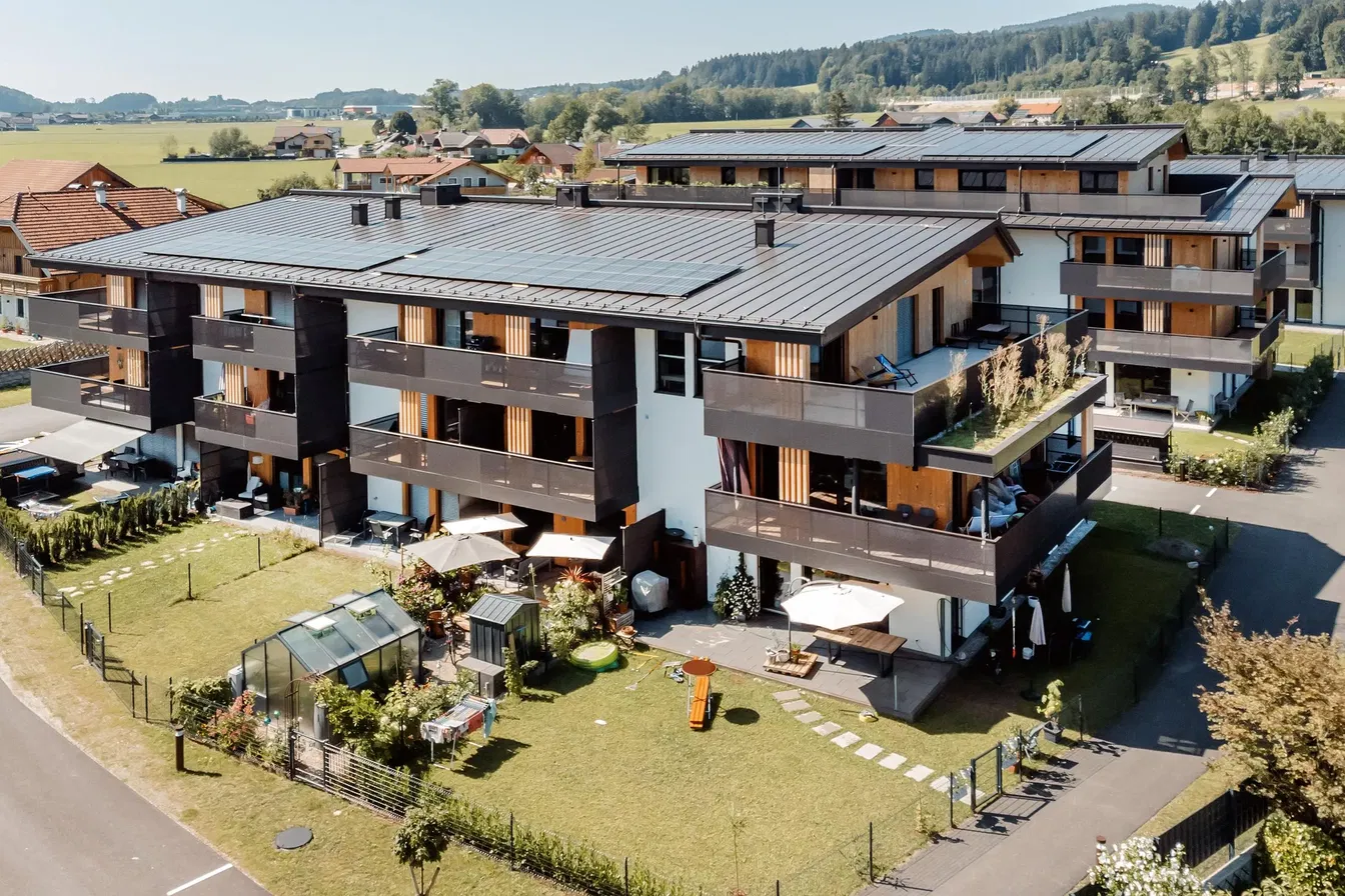 Haus und umgebung; blick