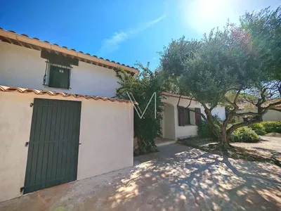 Huis en omgeving; uitzicht, natuurlijk licht