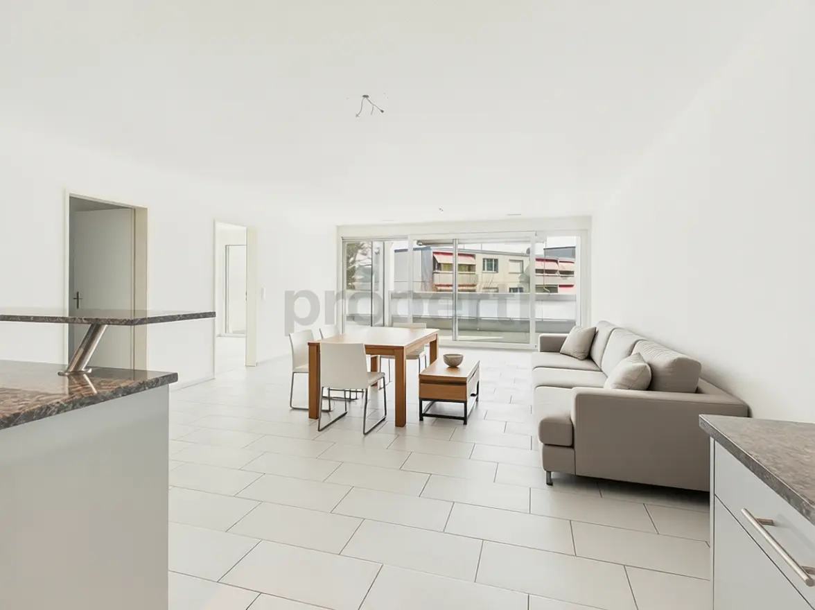 Salón; vista, suelo de baldosas, luz natural