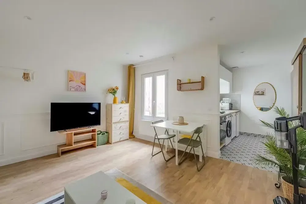 Woonkamer; natuurlijk licht, moderne stijl