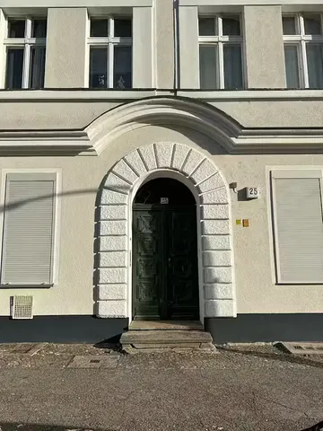 House and surroundings