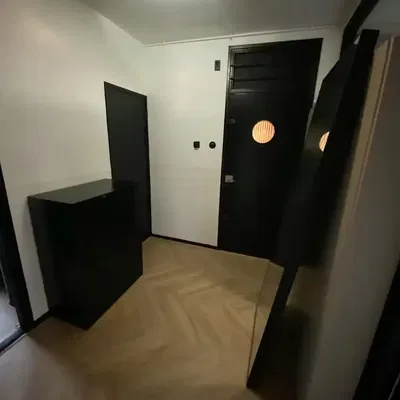 Cloakroom; wood floor, natural light