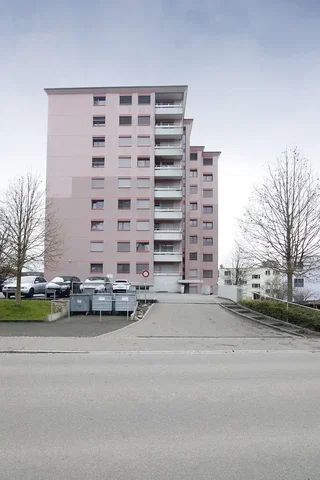 House and surroundings