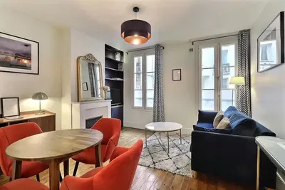 Wohnzimmer; tageslicht, moderner stil