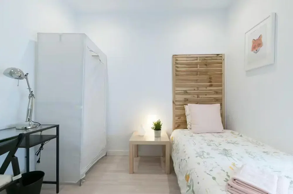 Chambre; lumière naturelle, style moderne
