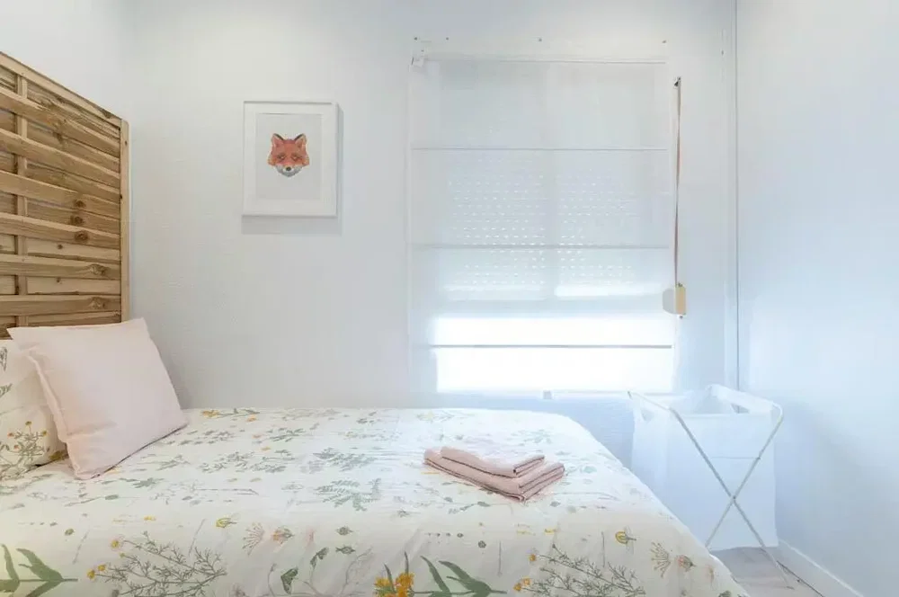 Chambre; lumière naturelle, style moderne