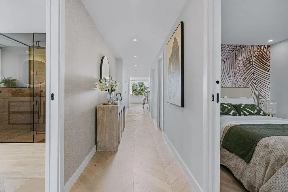 Dormitorio; luz natural, estilo moderno