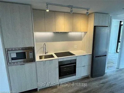 Kitchen; kitchen appliances, renovated, natural light