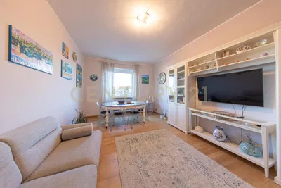 Wohnzimmer; tageslicht, moderner stil