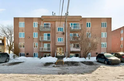 House and surroundings