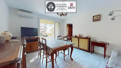 Wohnzimmer; tageslicht, moderner stil