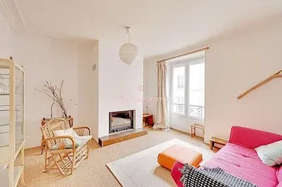 Wohnzimmer; kamin, tageslicht