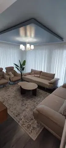 Soggiorno; luce naturale, stile moderno