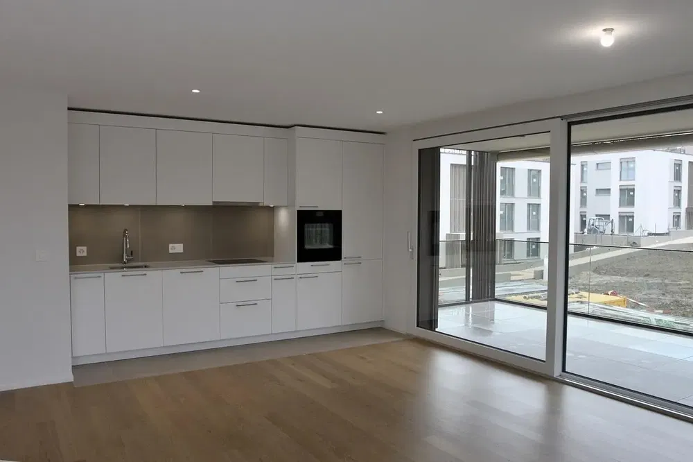 Küche; küchengeräte, blick, tageslicht, moderner stil, holzboden