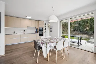 Küche; küchengeräte, tageslicht, blick, moderner stil