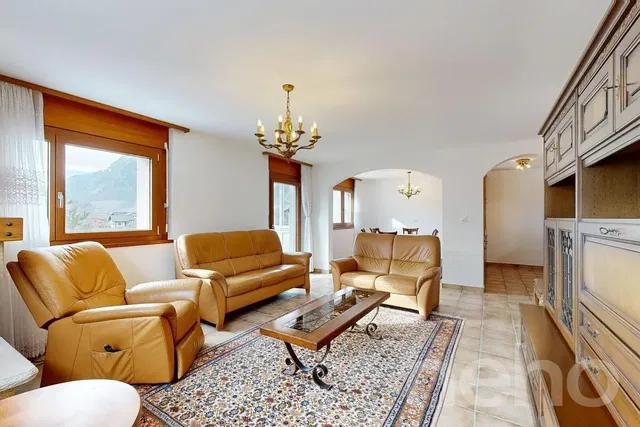 Dnevni boravak; pogled, prirodna svjetlost