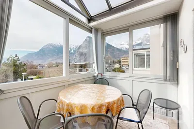 Terasa; pogled, prirodna svjetlost