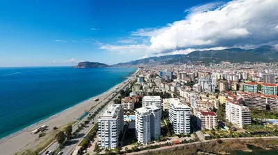 Dům a okolí; výhled