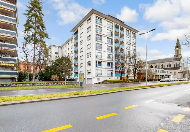 Casa e arredores; vista