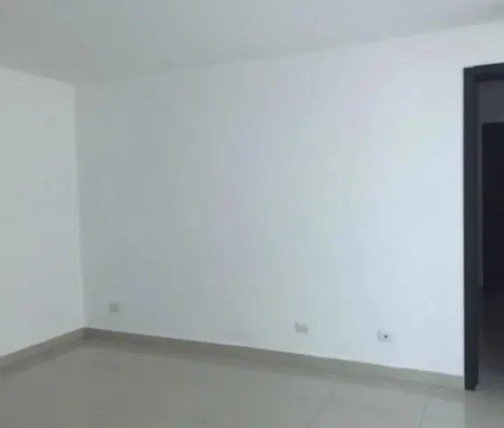 Остало; плочице, природно светло