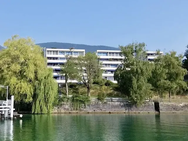 Haus und umgebung; blick