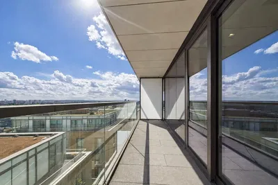 Balcony; view, natural light