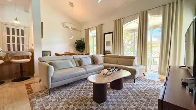 Obývací pokoj; přirozené světlo, výhled