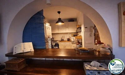 Cocina; electrodomésticos, luz natural