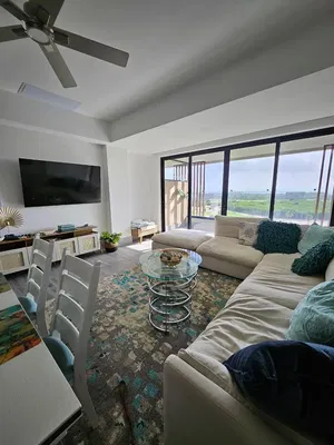 Obývací pokoj; výhled, přirozené světlo