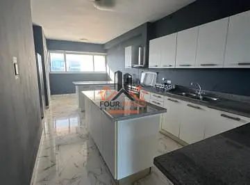 Кухиња; кухињски апарати, природно светло, модерни стил, плочице