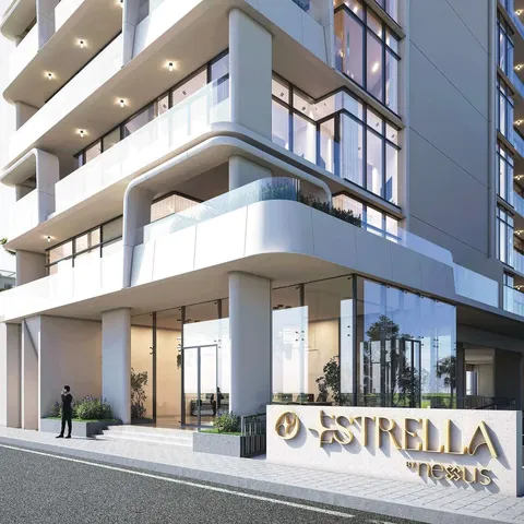 Кућа и околина