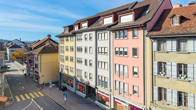 Casa e arredores; vista