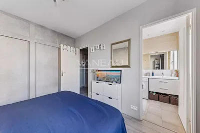 Υπνοδωμάτιο; φυσικό φως, μοντέρνο στυλ