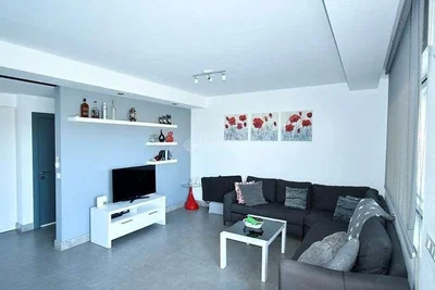 Obývací pokoj; přirozené světlo, moderní styl
