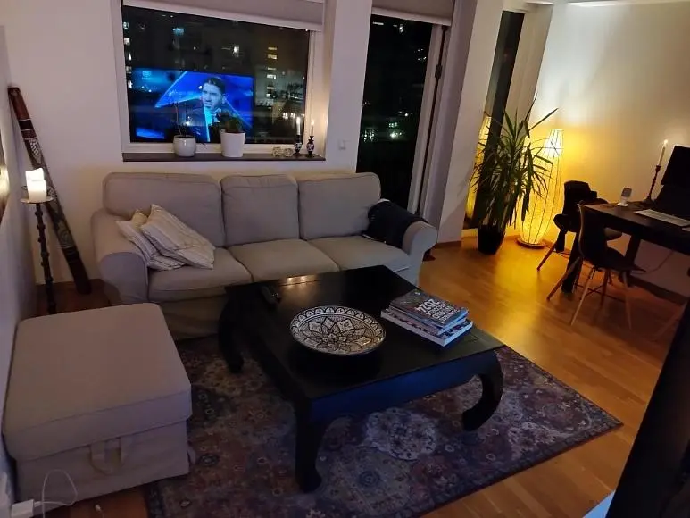 Salon; vue, lumière naturelle, style moderne