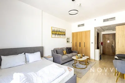 Spavaća soba; moderan stil, prirodna svjetlost, renoviran