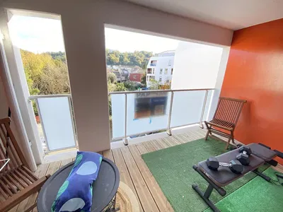 Balcone; vista, luce naturale