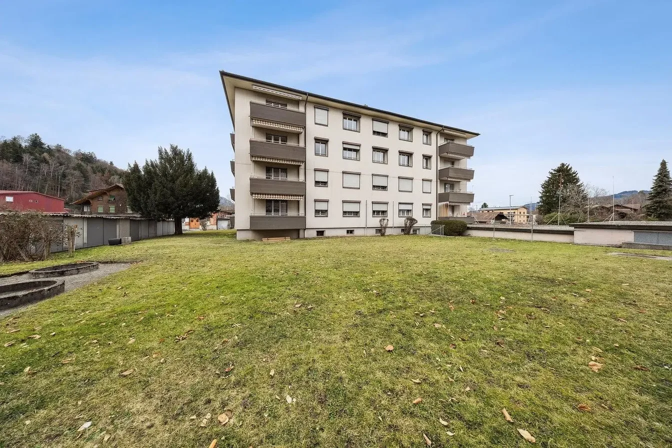 Maison et environs; vue