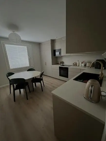 Cuisine; électroménager, carrelage