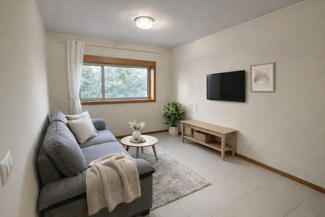 Obývací pokoj; dlažba, přirozené světlo, moderní styl