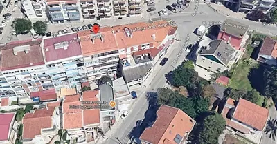 Dům a okolí; výhled