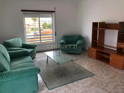 Salón; vista, suelo de baldosas